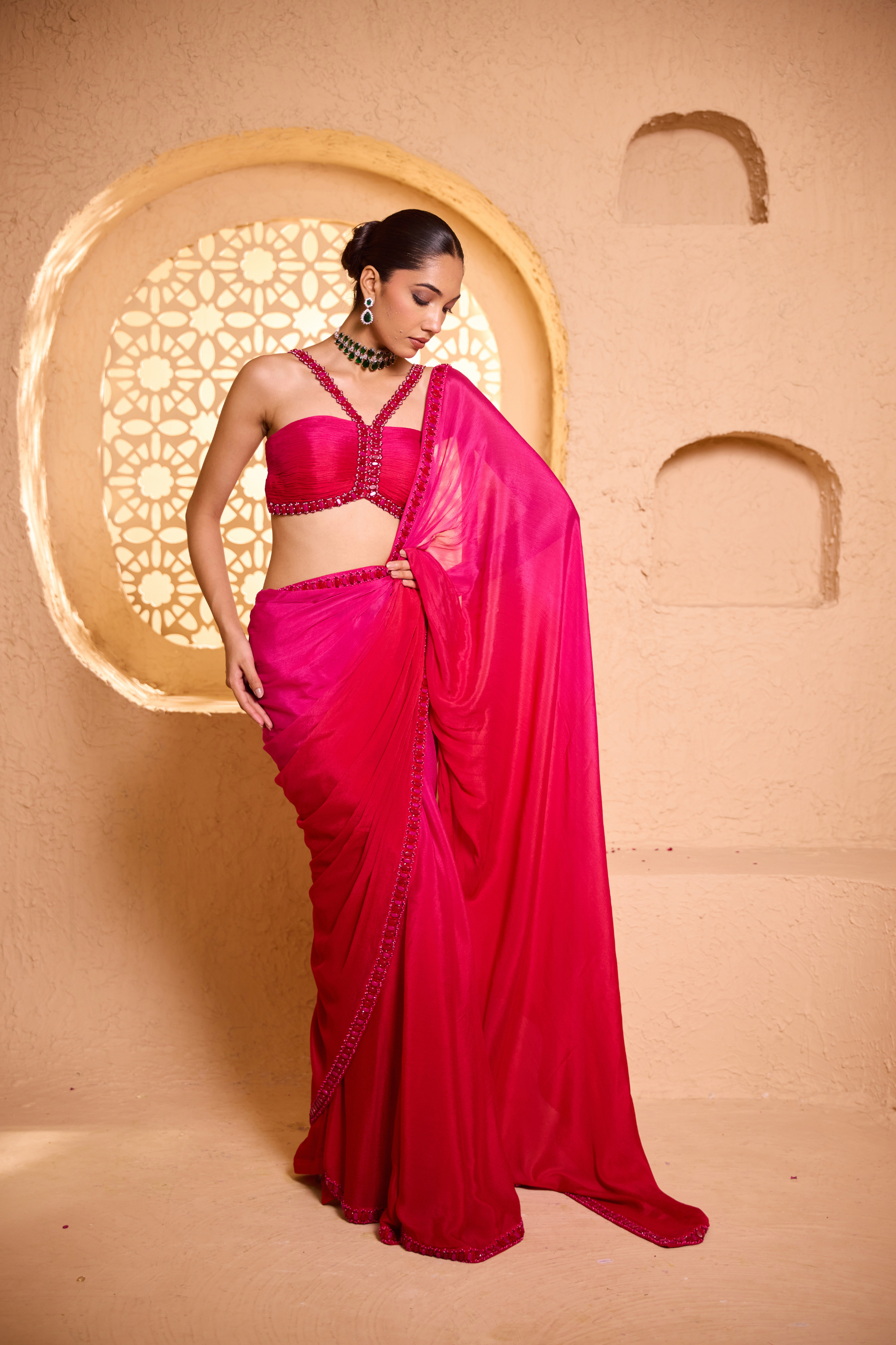 GULAAB BAAG – Ombre Red Pink Saree GULAAB BAAG – Ombre Red Pink Saree