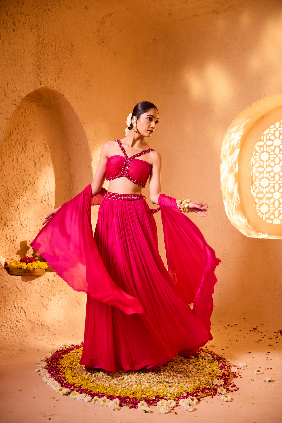 GULAAB BAAG – Ombre Red Pink Saree