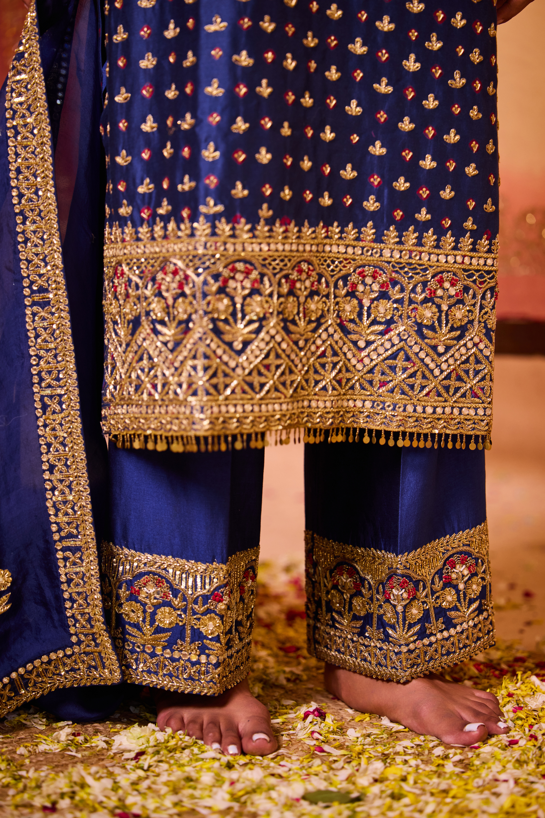 NEELAMBARI – Royal Blue Silk Chanderi Kurta Set